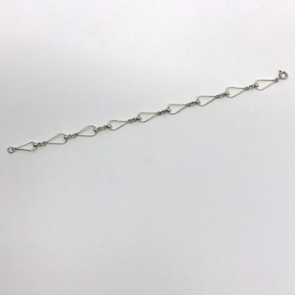 Mod Teardrop Bracelet - Picture 3 of 5